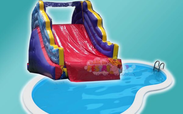 Splash na Piscina Local - Imagem 2